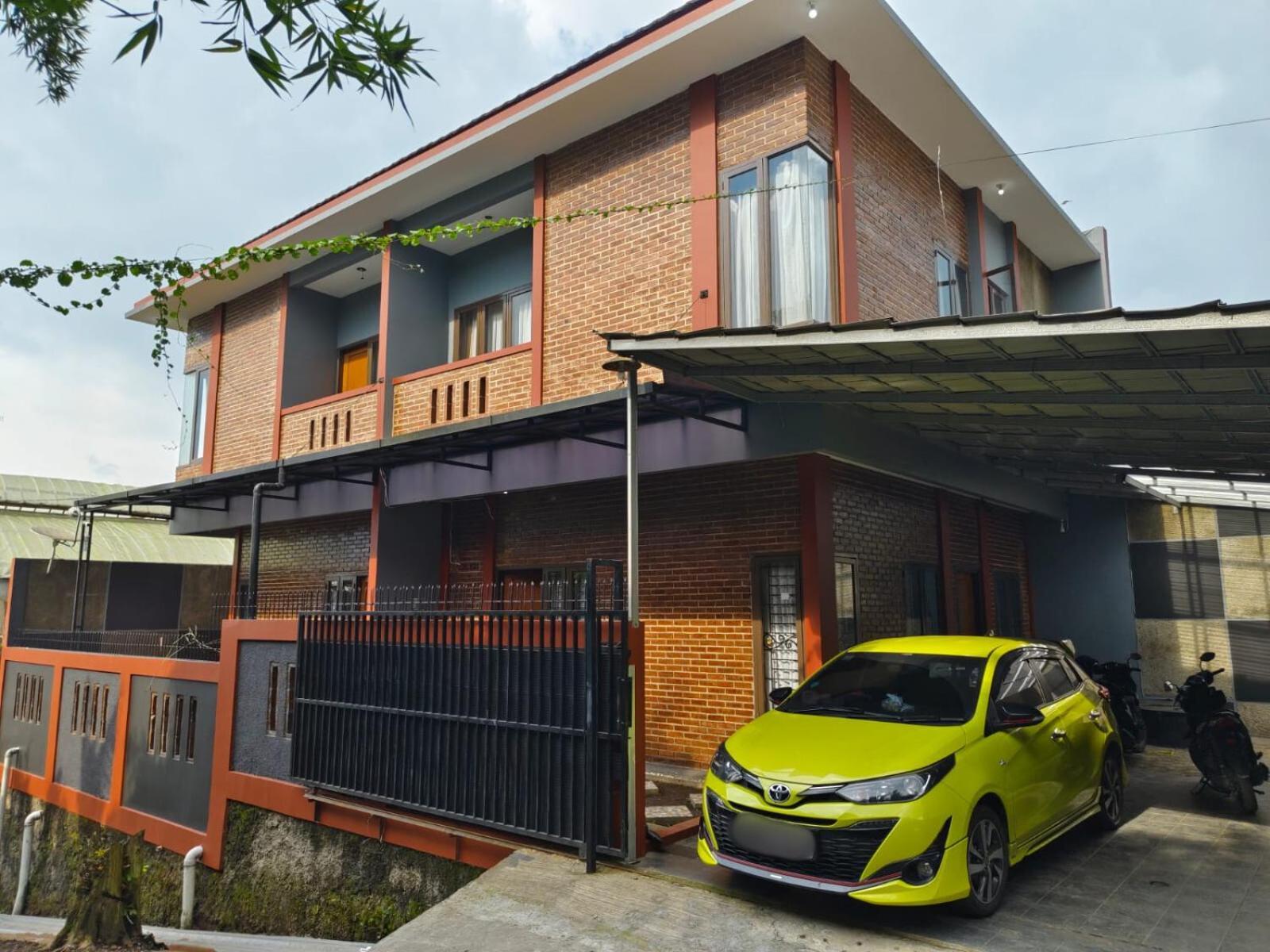 Bajorah Homestay Lembang Exterior foto